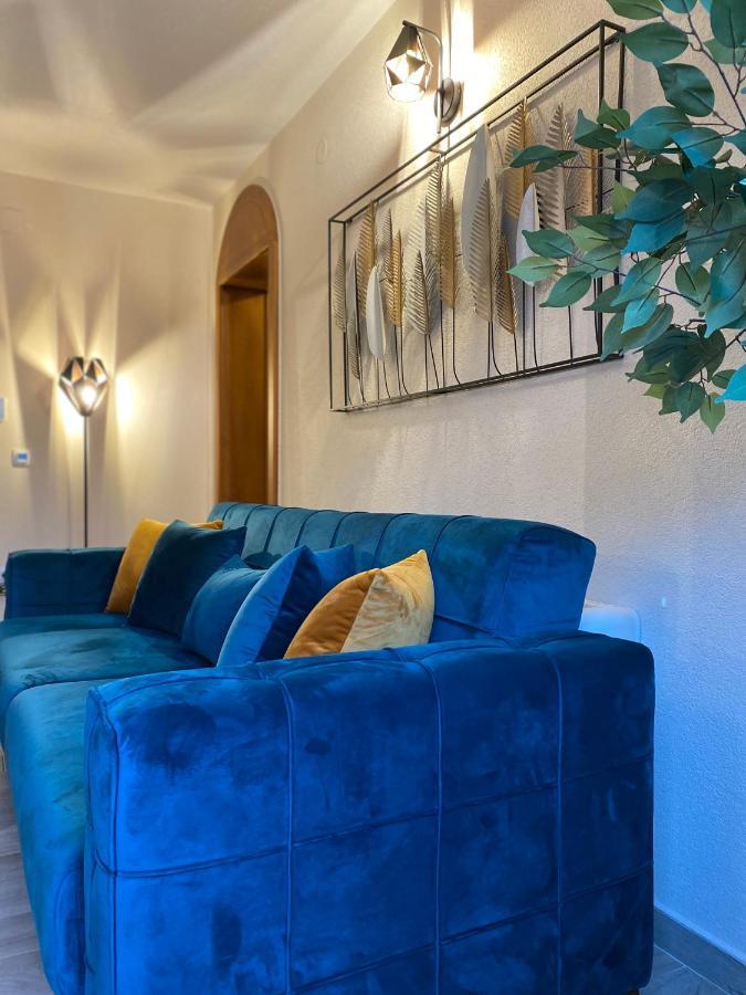 Apartment Caserma Kotor Exteriör bild