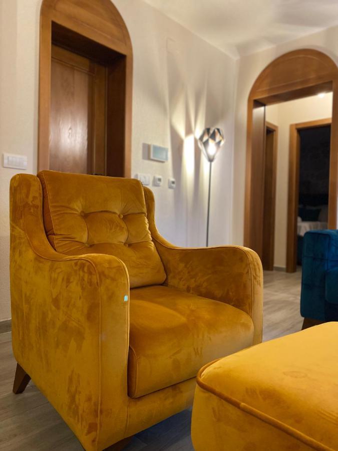 Apartment Caserma Kotor Exteriör bild